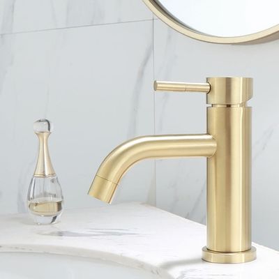 1.5 GPM の 流水槽 に 1 穴 を 装着 する 磨き された ステンレス 鋼